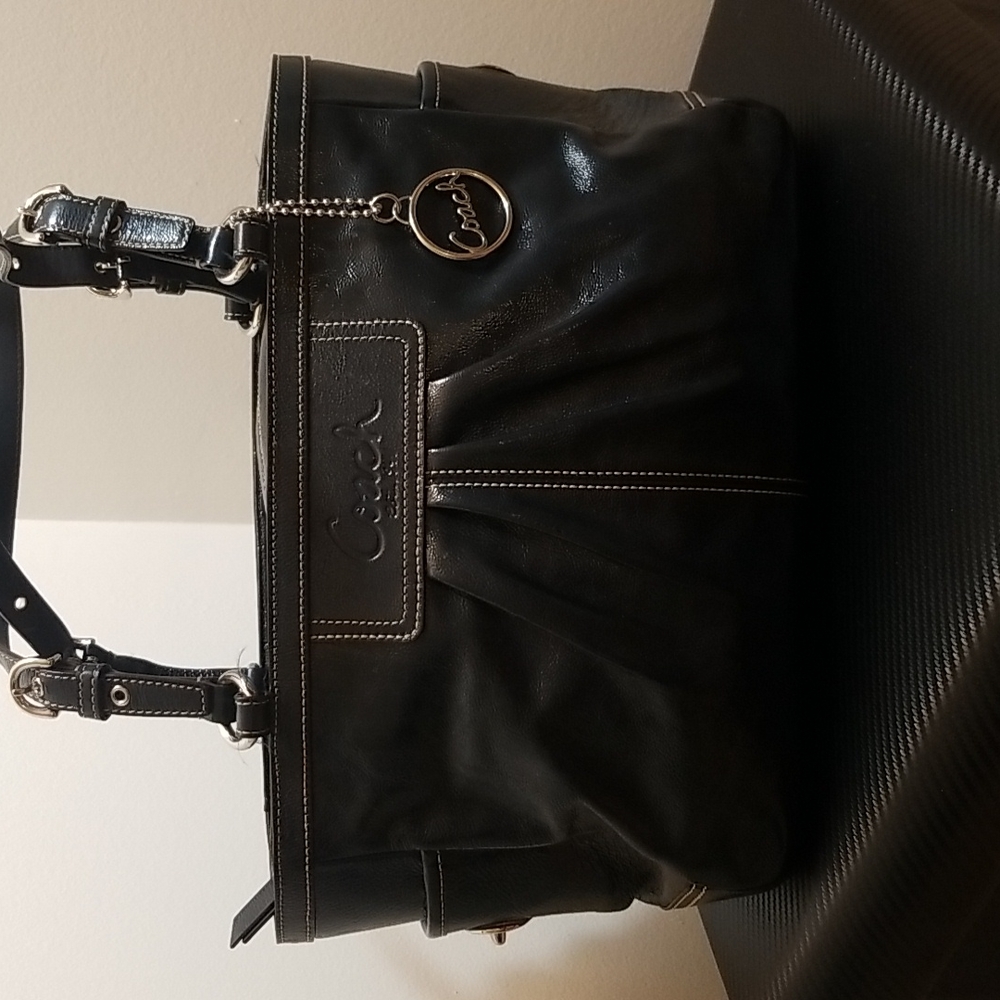 Coach gallery emerald pleated leather shoulder bag